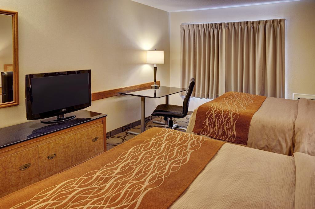 Comfort Inn Kirkland Lake Ngoại thất bức ảnh