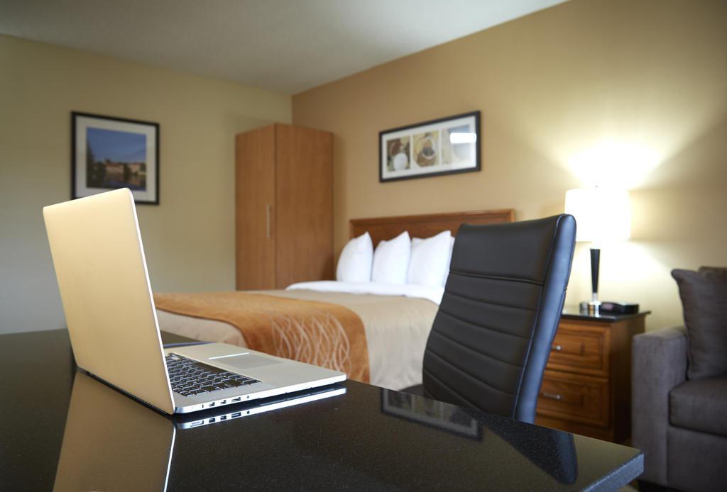 Comfort Inn Kirkland Lake Ngoại thất bức ảnh